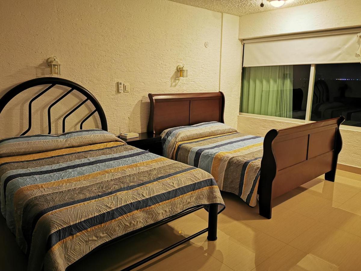 Suites Brisas Cancun Exterior photo